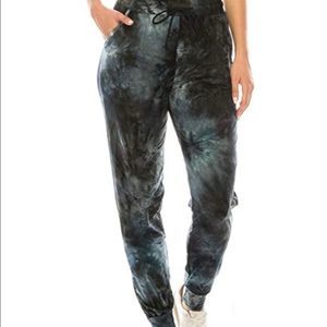 Shosho tie-dye sweat pants.